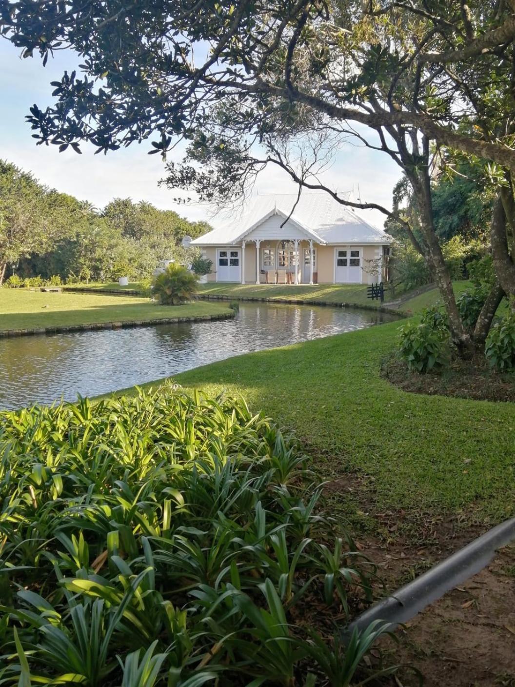 Caribbean Estates Lakeview Villa Порт Едуард Екстериор снимка